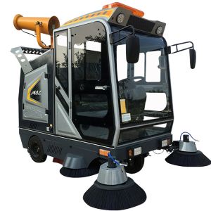 战狼3封闭式电动扫地车